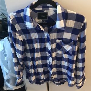 Rails flannel w front pocket